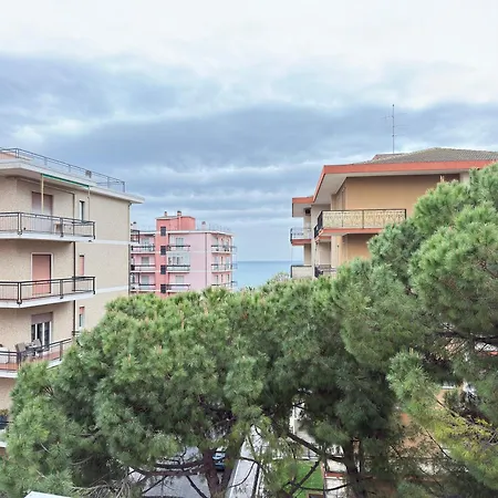 250 Mt Dal Mare - Relax Con Ampio Terrazzo Marina dʼAndora