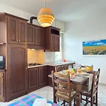 250 Mt Dal Mare - Relax Con Ampio Terrazzo Апартаменты *